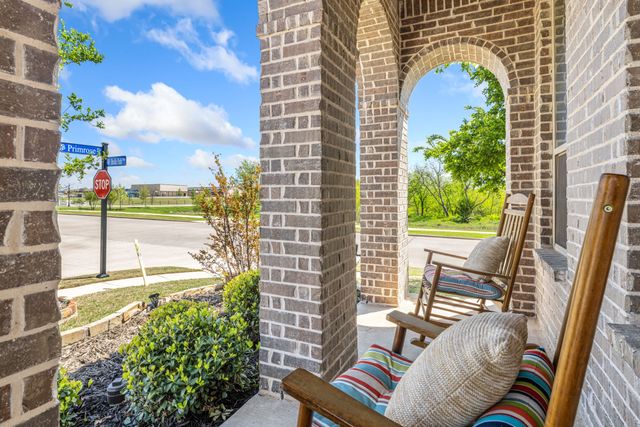 3801 Primrose Drive, Aubrey, TX 76227