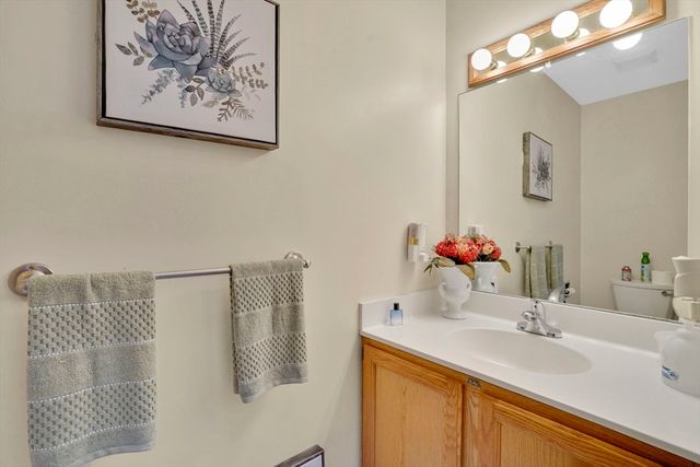 61 Abbey Memorial Dr 145, Chicopee, MA 01020