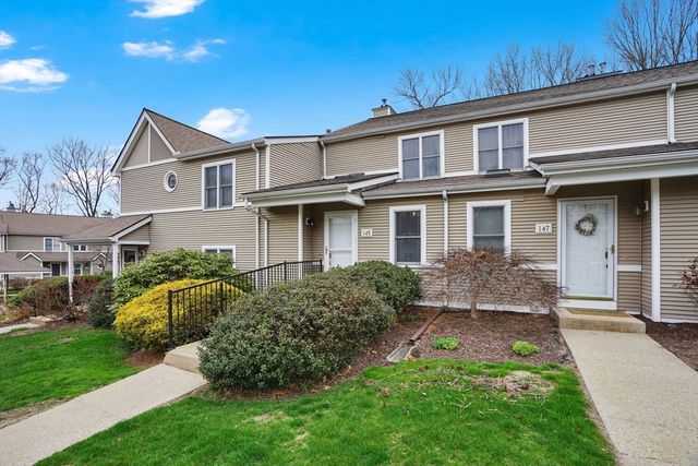 61 Abbey Memorial Dr 145, Chicopee, MA 01020