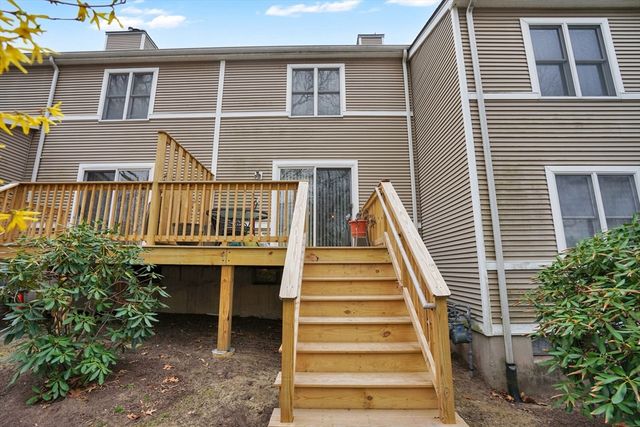 61 Abbey Memorial Dr 145, Chicopee, MA 01020