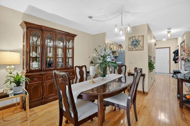 61 Abbey Memorial Dr 145, Chicopee, MA 01020