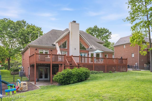 531 Wood Lake Dr, La Grange, KY 40031