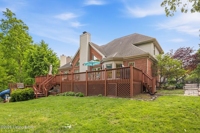 531 Wood Lake Dr, La Grange, KY 40031