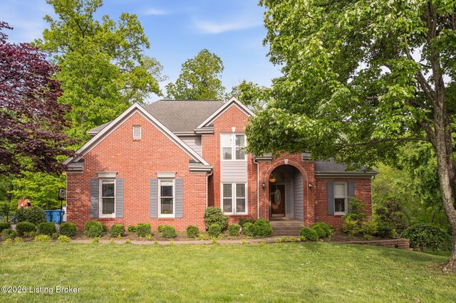 531 Wood Lake Dr, La Grange, KY 40031