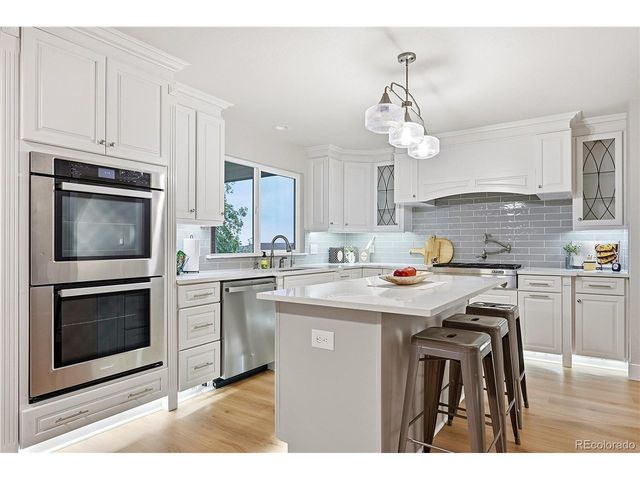 21879 E Davies Cir, Aurora, CO 80016