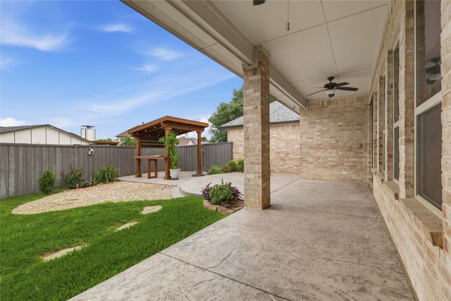 9204 Willard Street, Rowlett, TX 75088