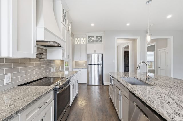 9204 Willard Street, Rowlett, TX 75088