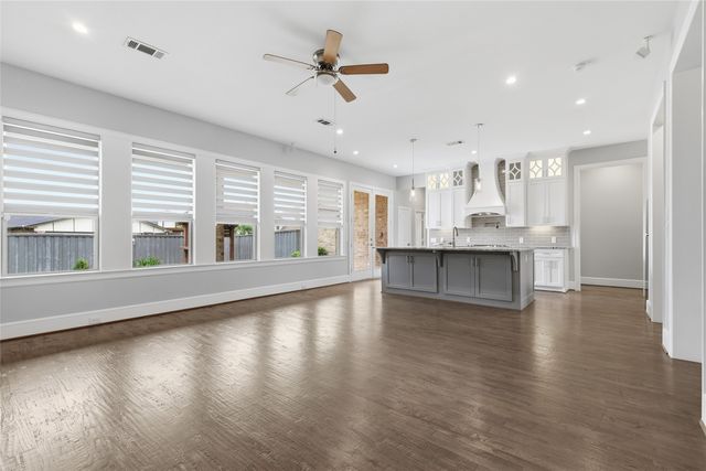 9204 Willard Street, Rowlett, TX 75088