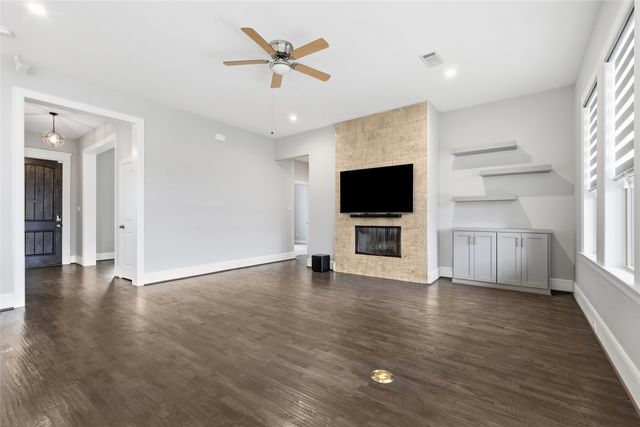 9204 Willard Street, Rowlett, TX 75088