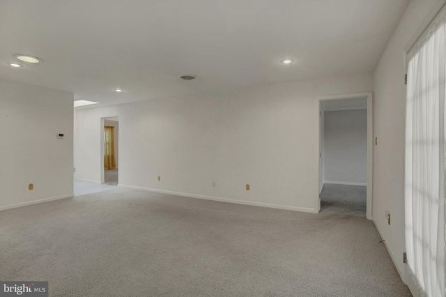 127 CHANCELLOR DRIVE, Chambersburg, PA 17201