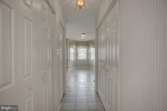 127 CHANCELLOR DRIVE, Chambersburg, PA 17201