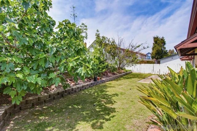 15328 Andorra, San Diego, CA 92129