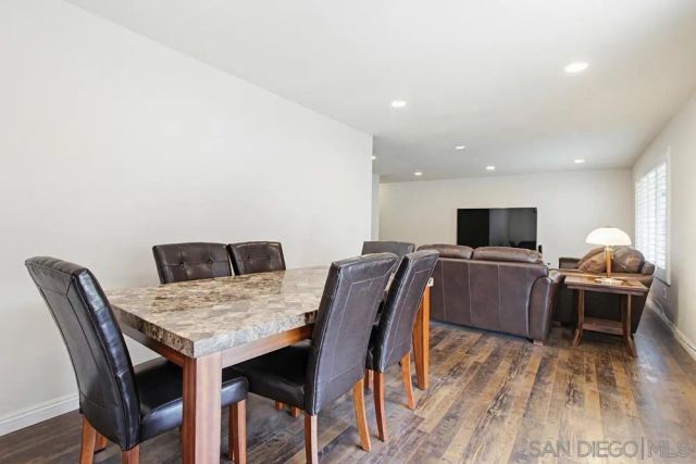 15328 Andorra, San Diego, CA 92129