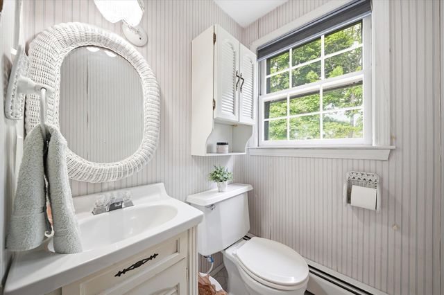 184 Green Acres Drive, Manchester, NH 03109