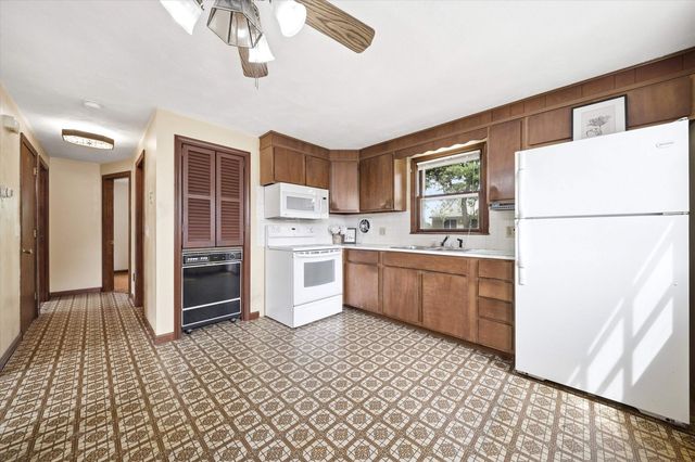 184 Green Acres Drive, Manchester, NH 03109