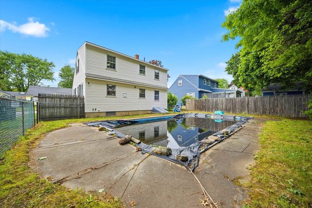 184 Green Acres Drive, Manchester, NH 03109