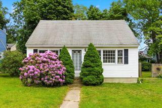184 Green Acres Drive, Manchester, NH 03109