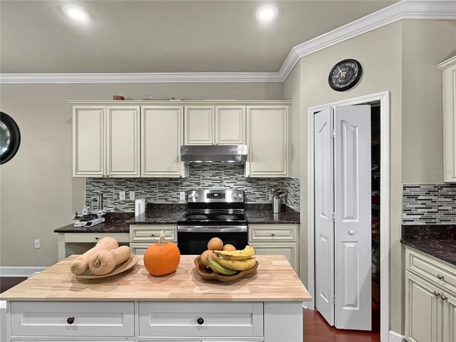 1937 SW 66TH DRIVE, Gainesville, FL 32607