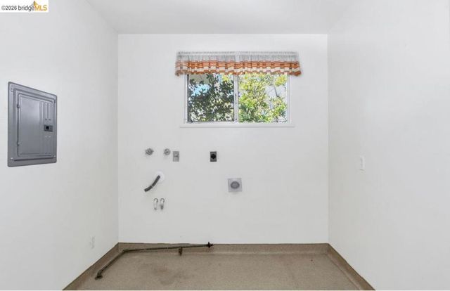 558 558 Lakewood Cir, Walnut Creek, CA 94598