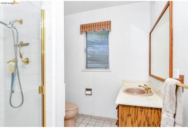 558 558 Lakewood Cir, Walnut Creek, CA 94598