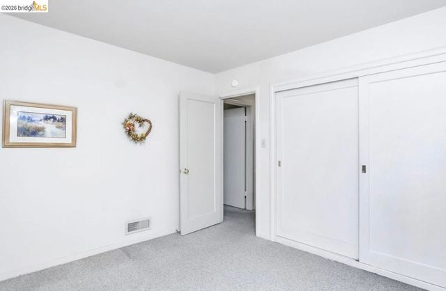 558 558 Lakewood Cir, Walnut Creek, CA 94598