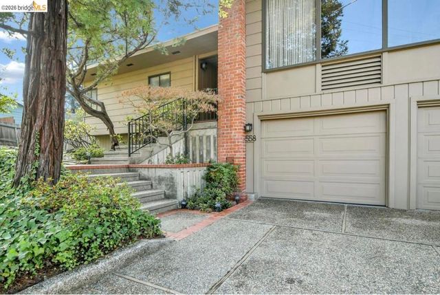 558 558 Lakewood Cir, Walnut Creek, CA 94598