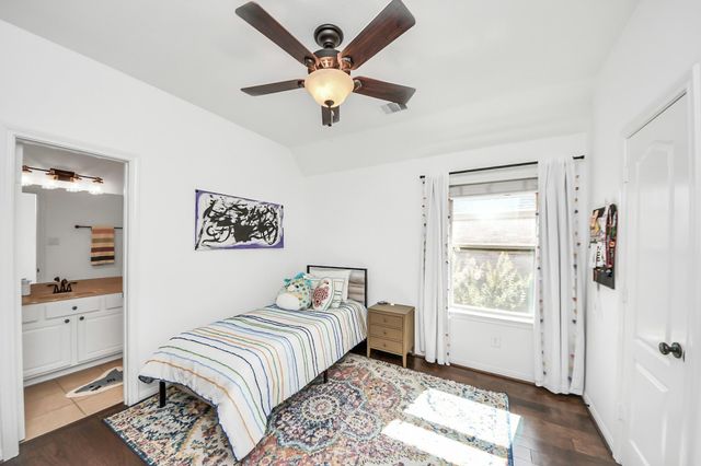 17403 Hanoverian Drive, Richmond, TX 77407