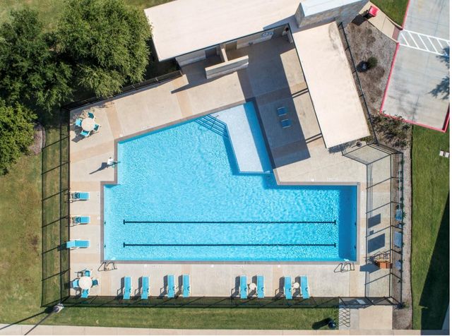 17403 Hanoverian Drive, Richmond, TX 77407