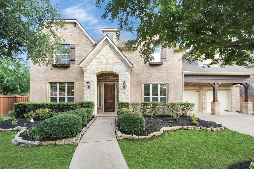 17403 Hanoverian Drive, Richmond, TX 77407