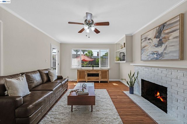 5266 Troy Ave, Fremont, CA 94536
