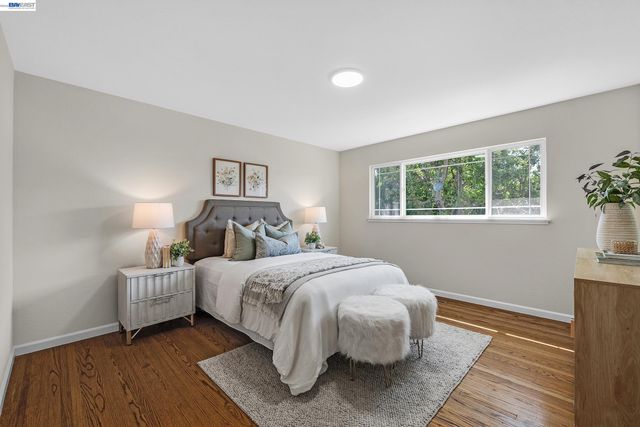 5266 Troy Ave, Fremont, CA 94536