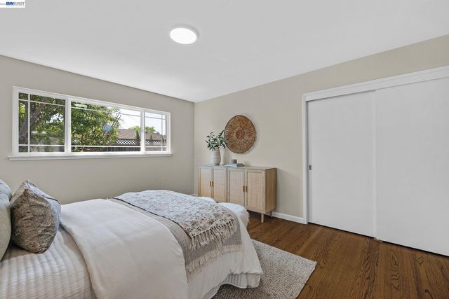 5266 Troy Ave, Fremont, CA 94536