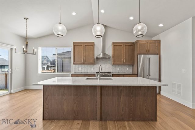 91 W Hyalite Peak Drive, Bozeman, MT 59718