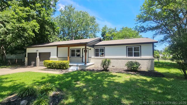 8121 E 124th Street S, Bixby, OK 74008
