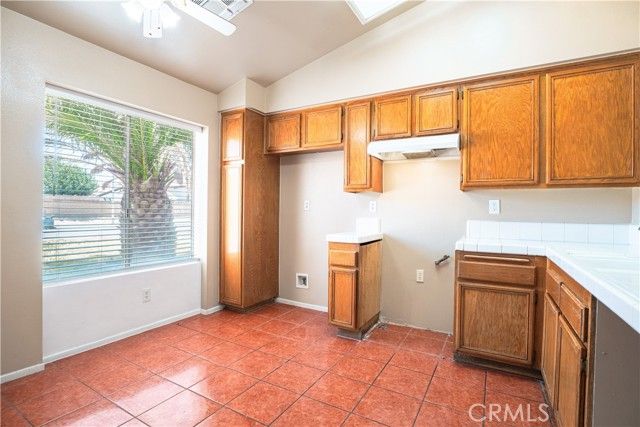 3243 E Avenue R4, Palmdale, CA 93550