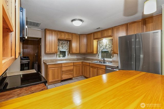 335 N Madison Street, Monroe, WA 98272