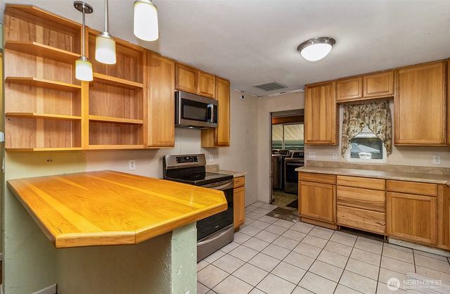 335 N Madison Street, Monroe, WA 98272