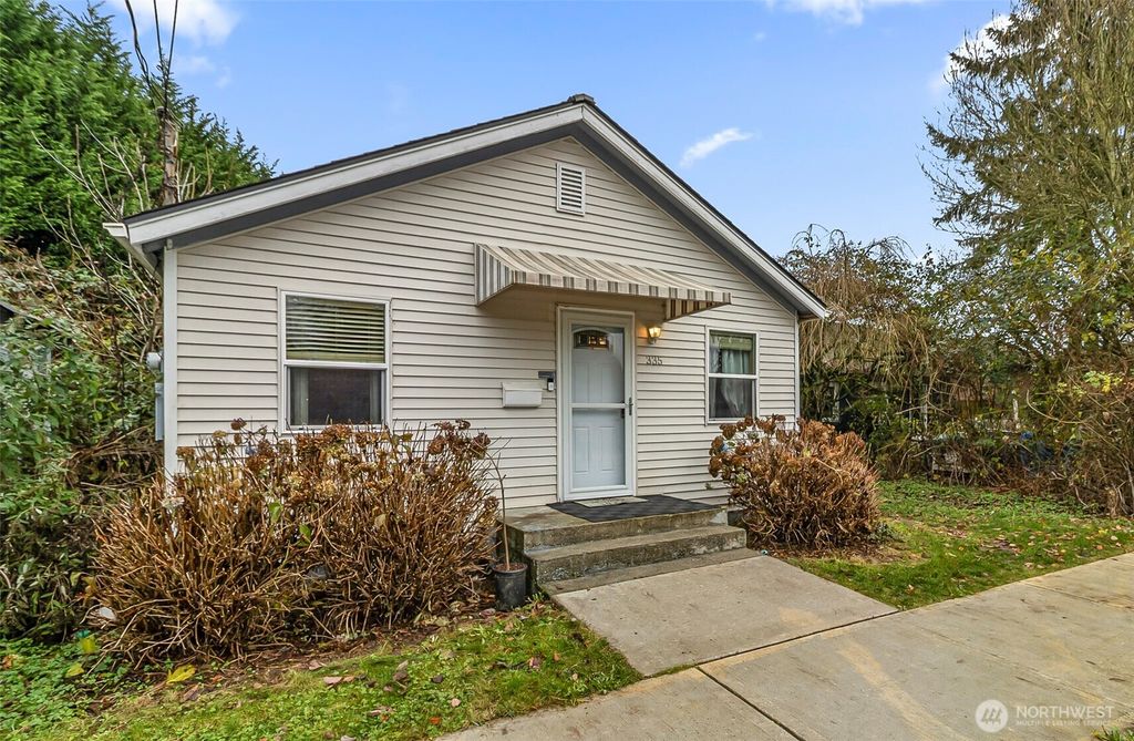 335 N Madison Street, Monroe, WA 98272