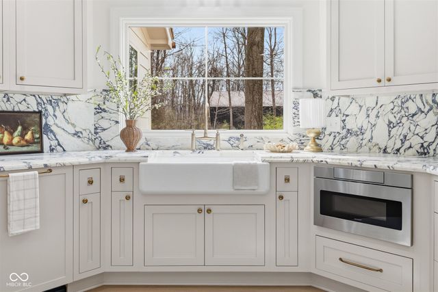 6865 Cardinal Drive, Mccordsville, IN 46055