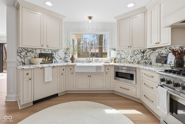 6865 Cardinal Drive, Mccordsville, IN 46055