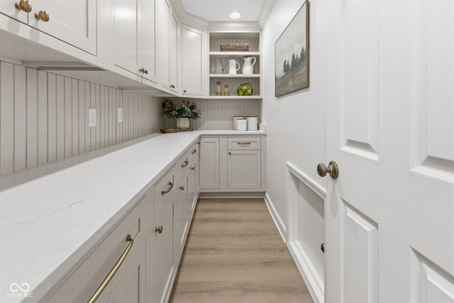 6865 Cardinal Drive, Mccordsville, IN 46055