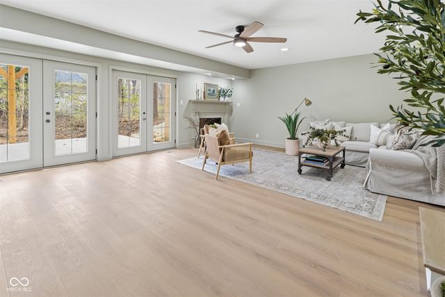 6865 Cardinal Drive, Mccordsville, IN 46055