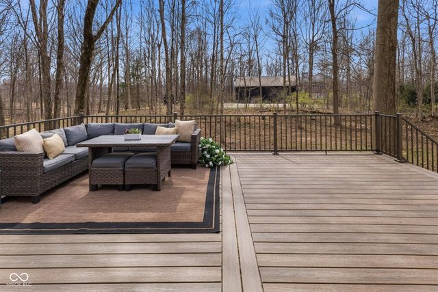 6865 Cardinal Drive, Mccordsville, IN 46055