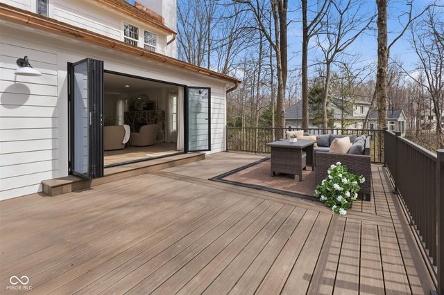 6865 Cardinal Drive, Mccordsville, IN 46055