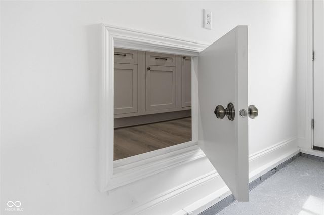 6865 Cardinal Drive, Mccordsville, IN 46055