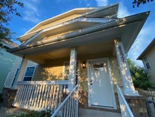 6021 Perlita DR, Austin, TX 78724