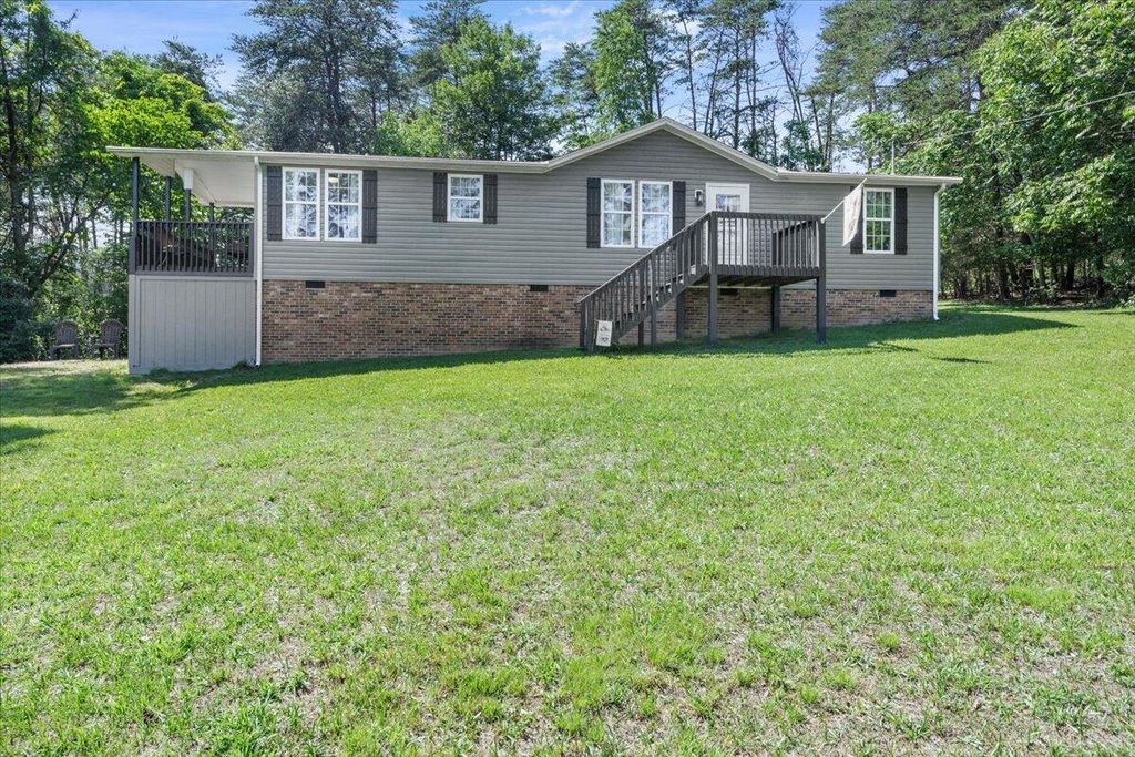 3401 Kemp Ford RD, Union Hall, VA 24176