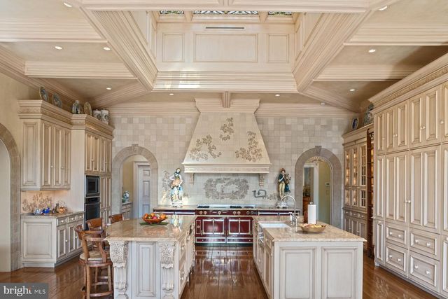 1534 N TROOPER RD, Worcester, PA 19490