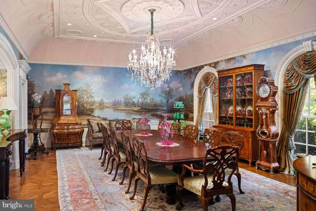 1534 N TROOPER RD, Worcester, PA 19490