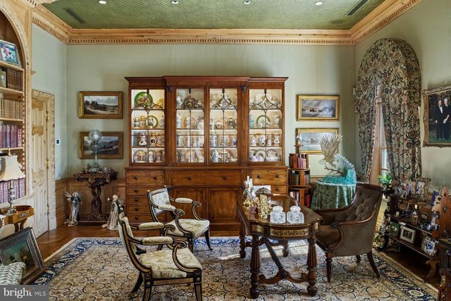 1534 N TROOPER RD, Worcester, PA 19490